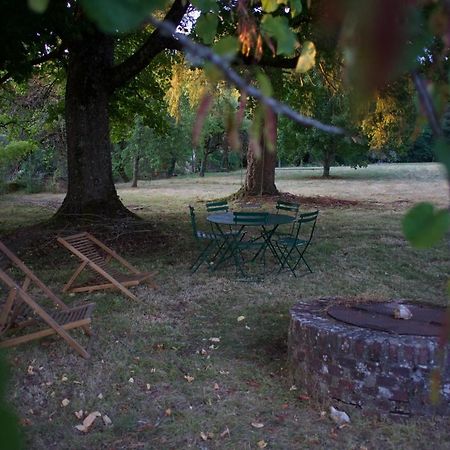La Petite Maison Dans La Prairie Mézilles Zewnętrze zdjęcie